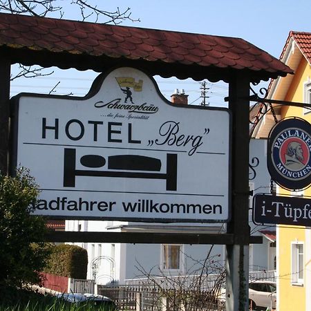 Gasthof Berg Hochstadt an der Donau Ngoại thất bức ảnh